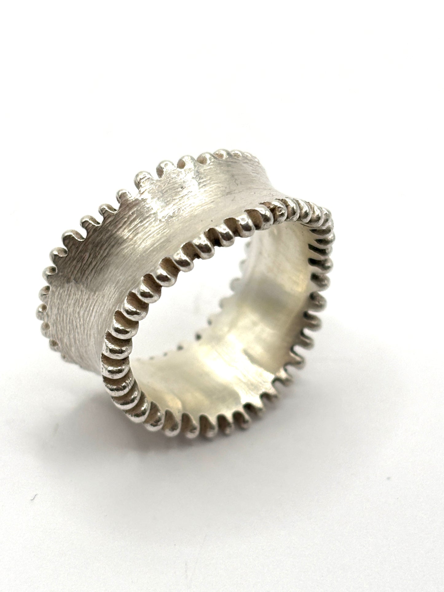 Sterling Silver Zipper Ring, Size 8 1/2 DK26-2609