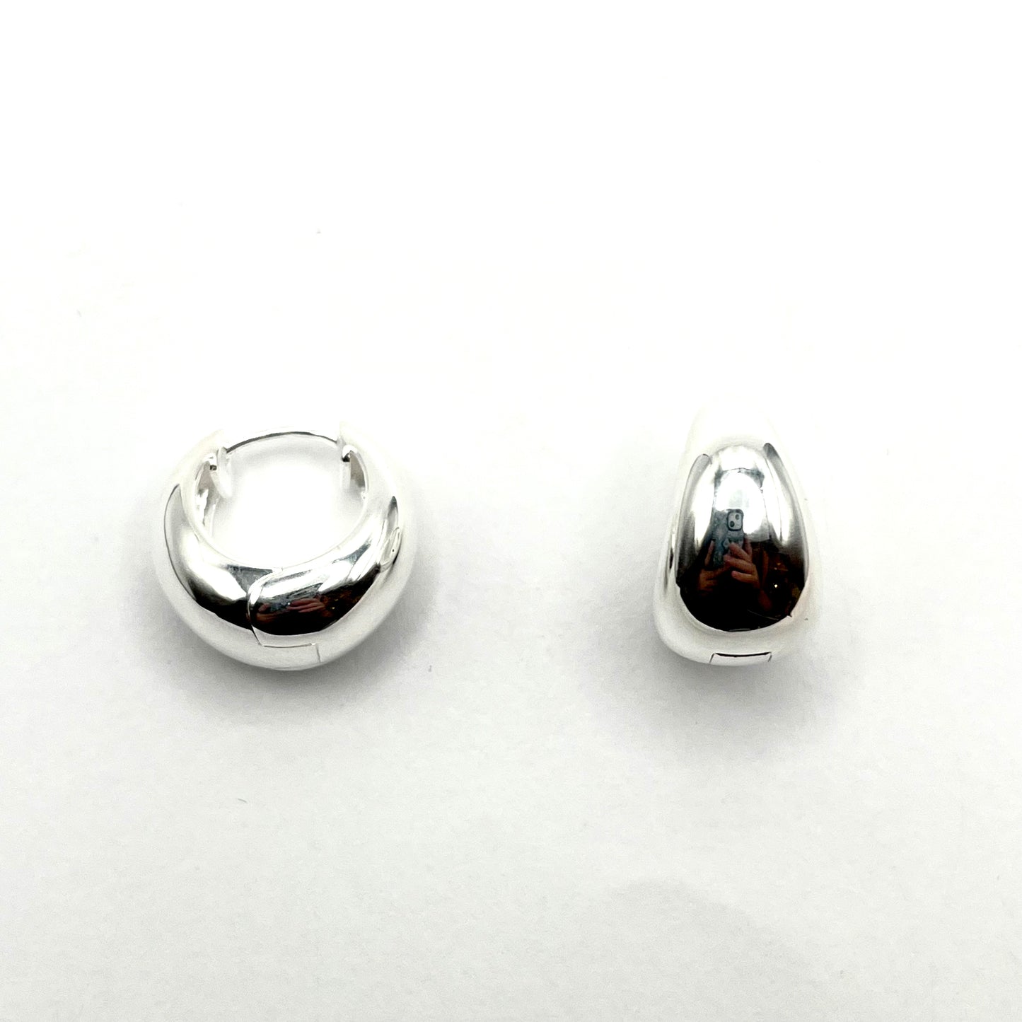 Sterling Silver Medium Round fat Hinged Hoop Earrings, DL690, Doris Leidt