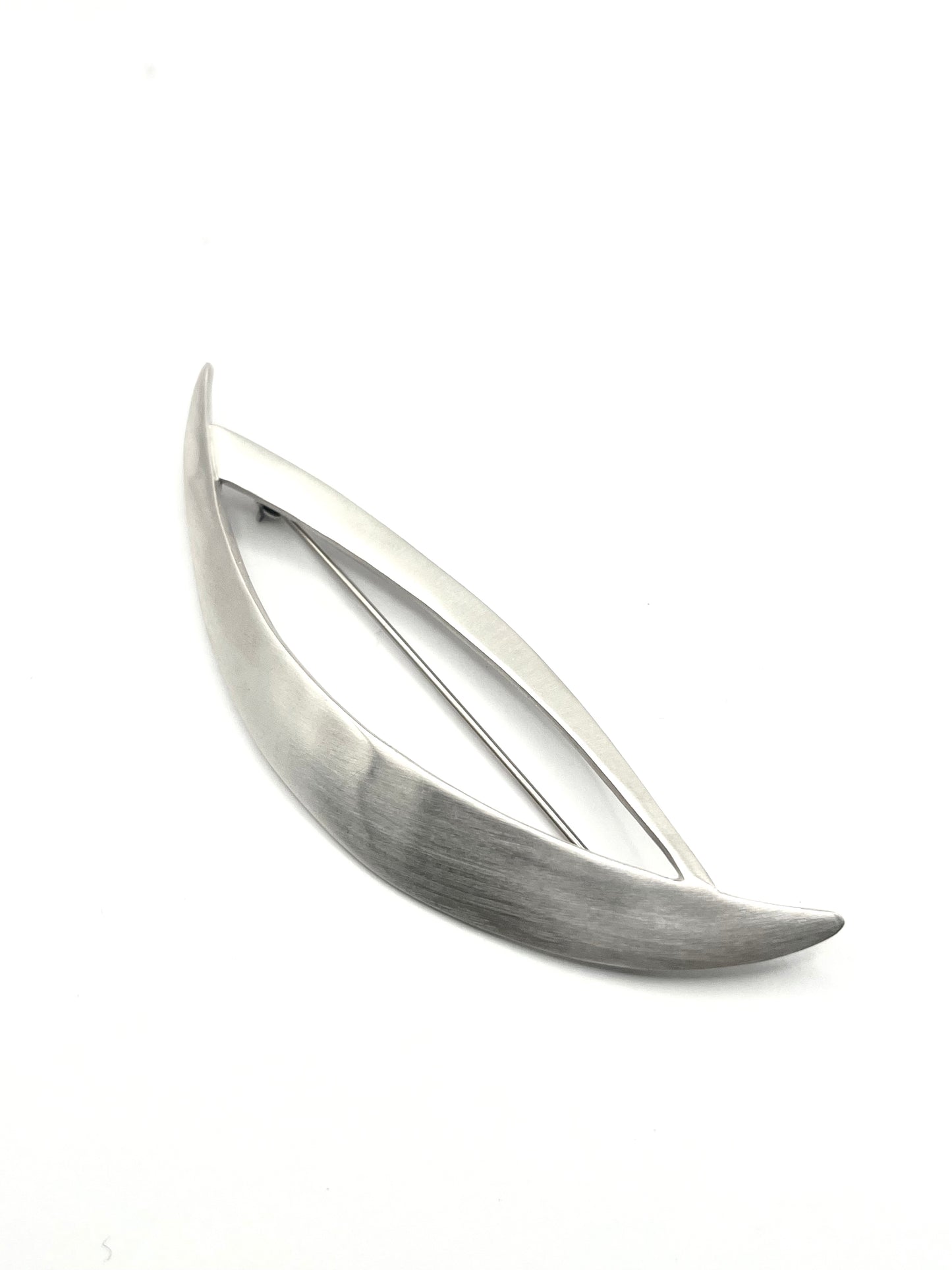 Marquise-Shaped Sterling Silver Brooch with Nickel Pin