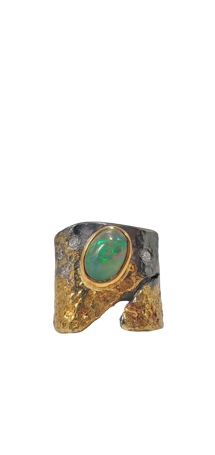 Ring in Oxidized Sterling Silver/22k Gold and Ethiopian Opal