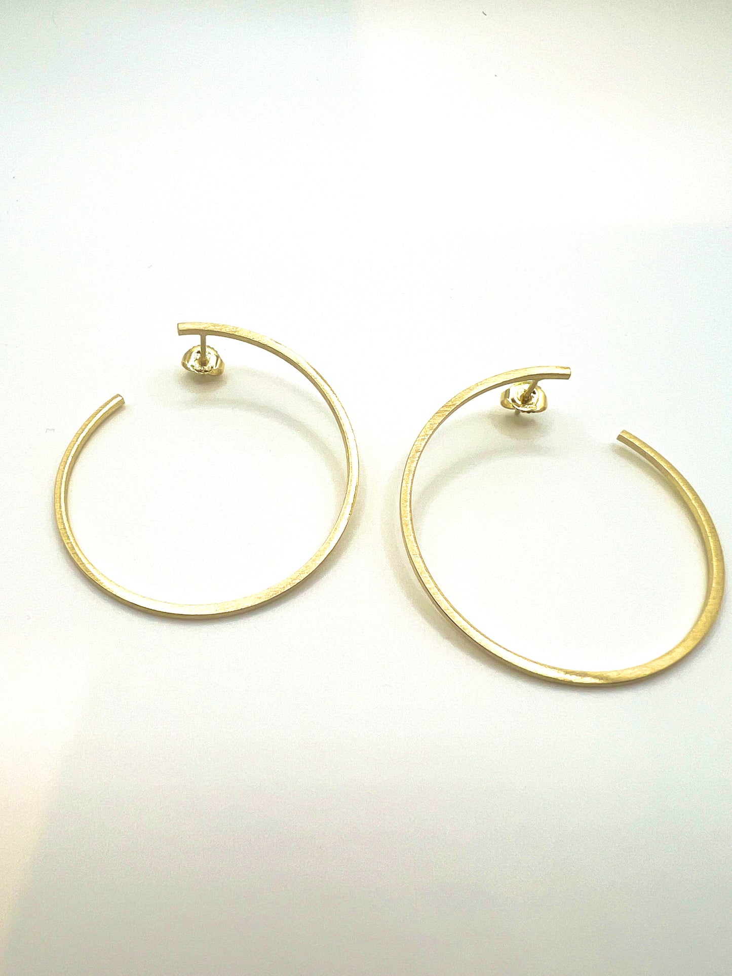 Vermeil Open Hoops Post