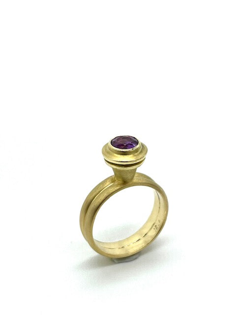 Pink Sapphire Gold ring