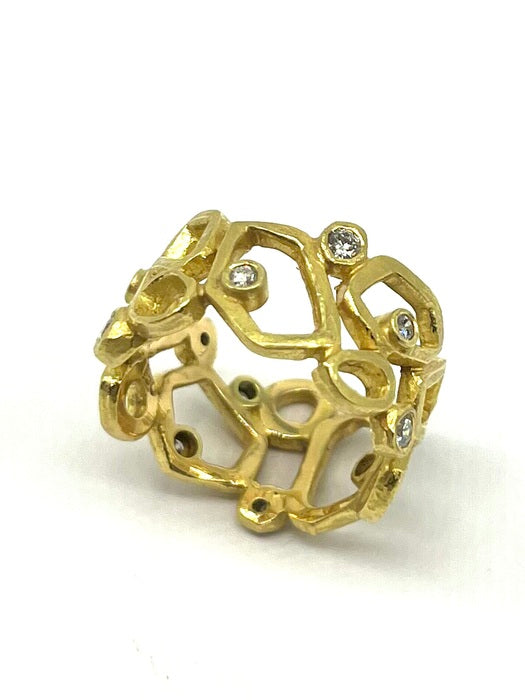 Pathway Gold Ring with Diamonds