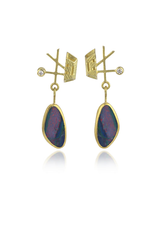 18K Gold Earrings with Opal (7.16 ct) and Diamonds (0.10 ct), LY14 E17522030, Liaung Chung Yen