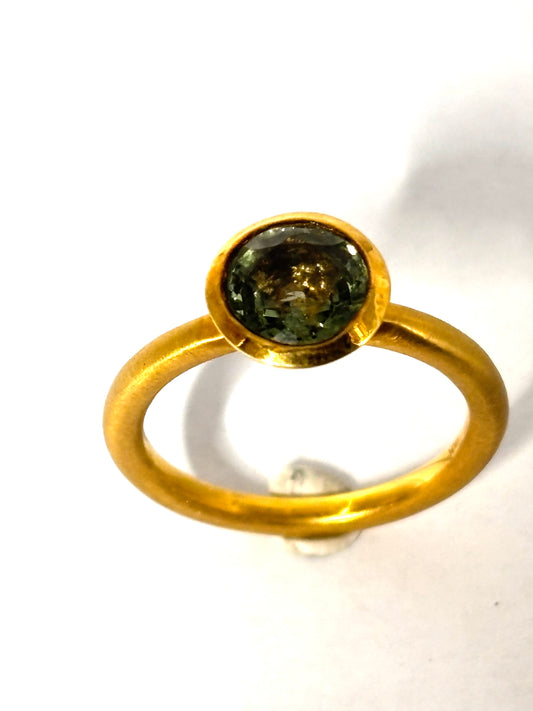 Yellow Gold Green Sapphire Ring