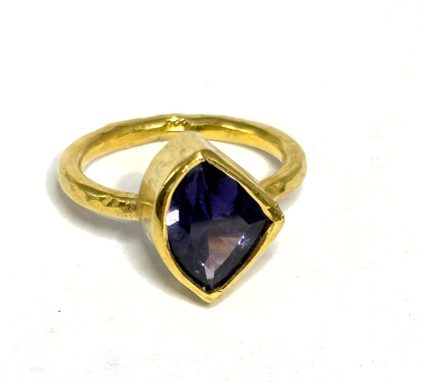 Meg Berry Sapphire Ring in 22k Gold