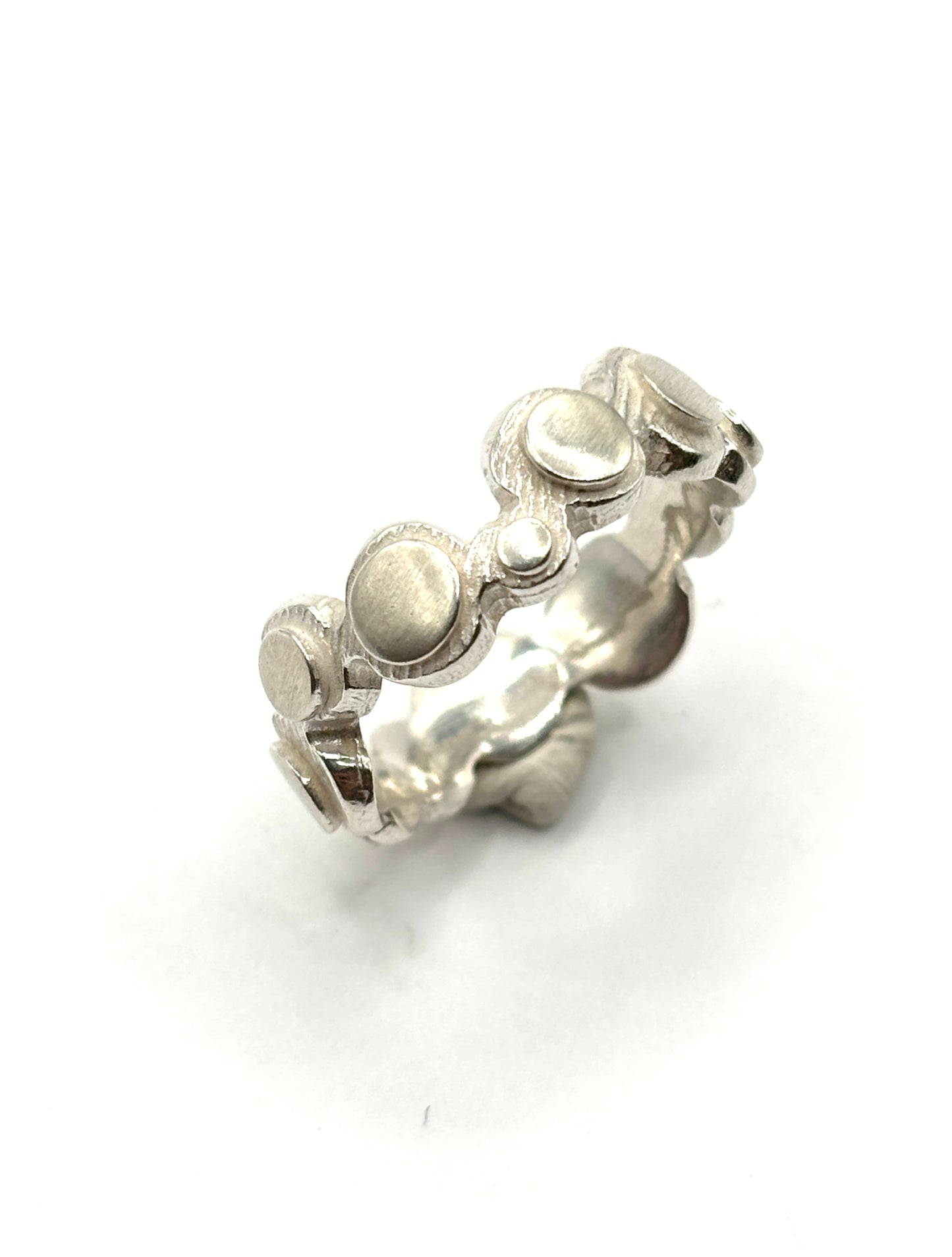 Sterling Silver Disco Wave Ring, Size 7 DK26-2609