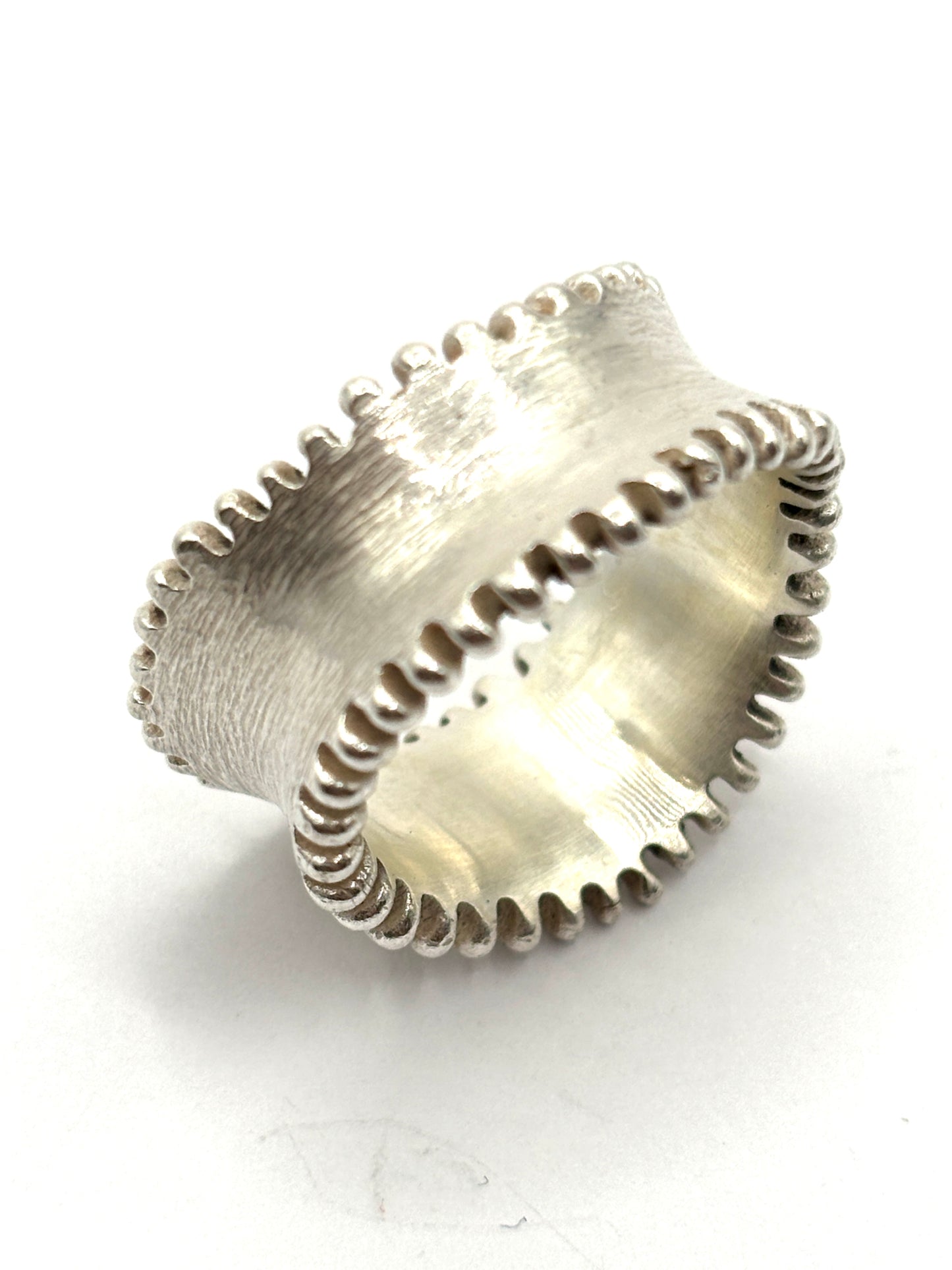 Sterling Silver Zipper Ring, Size 8 1/2 DK26-2609