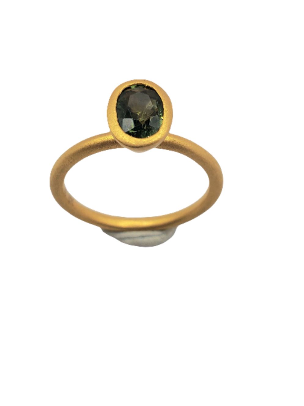 Yellow Gold Light Green Oval Sapphire Ring