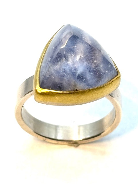 22kt/SS Dumoritierite Quartz Ring