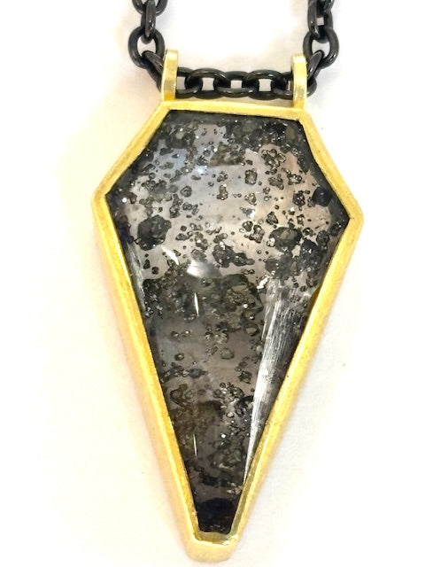 22k/18k Pyrite Quartz Pendant 22k/18k Gold 22k/18k