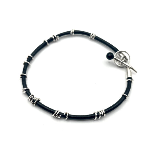 Argentium Silver Serpentine Beads & Leather Bracelet  w/ Toggle Clasp Onyx Accent , RE13731, Reba Engel
