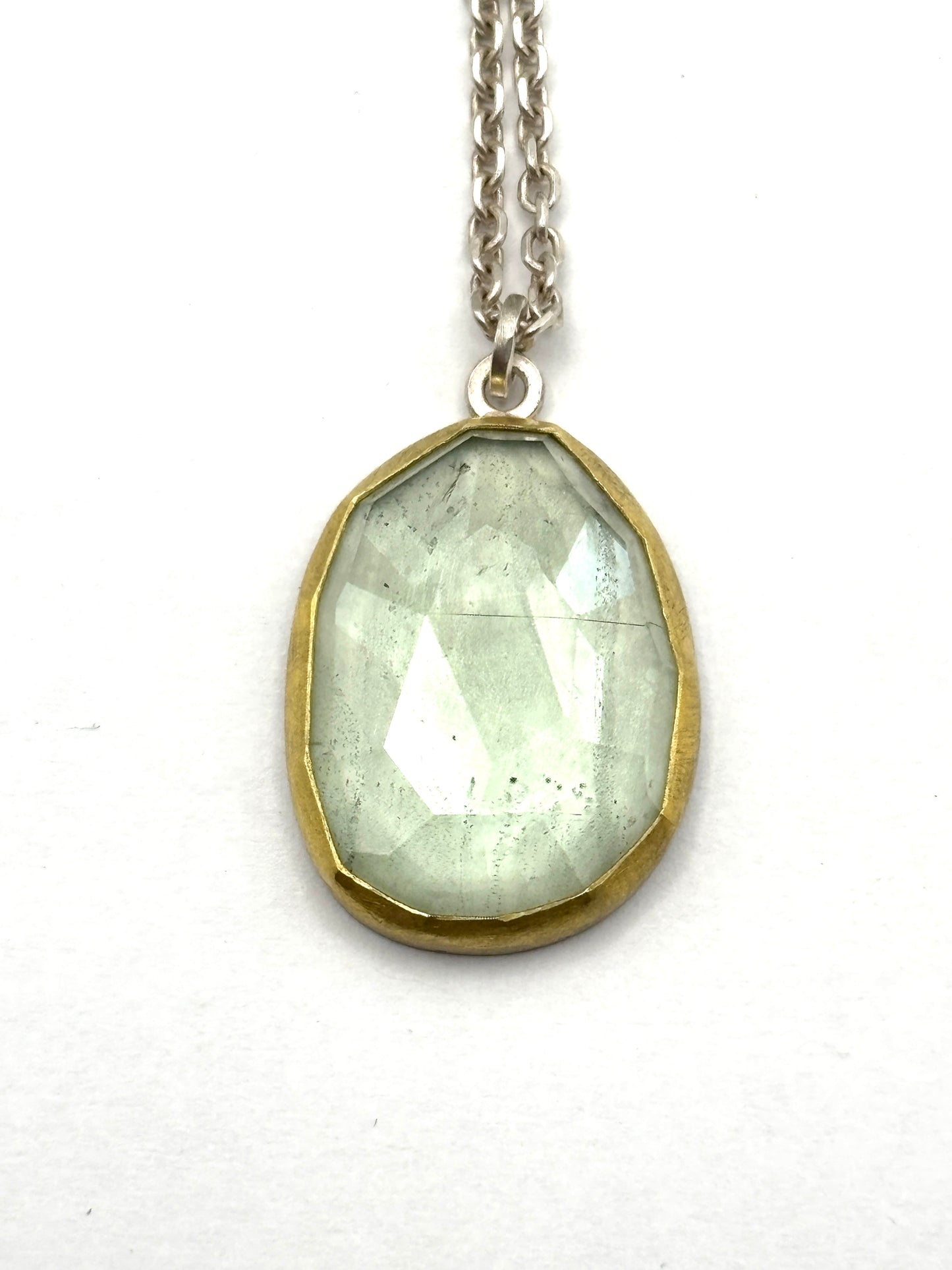 22KT &Sterling Silver Green Beryl. Rose cut Pendant