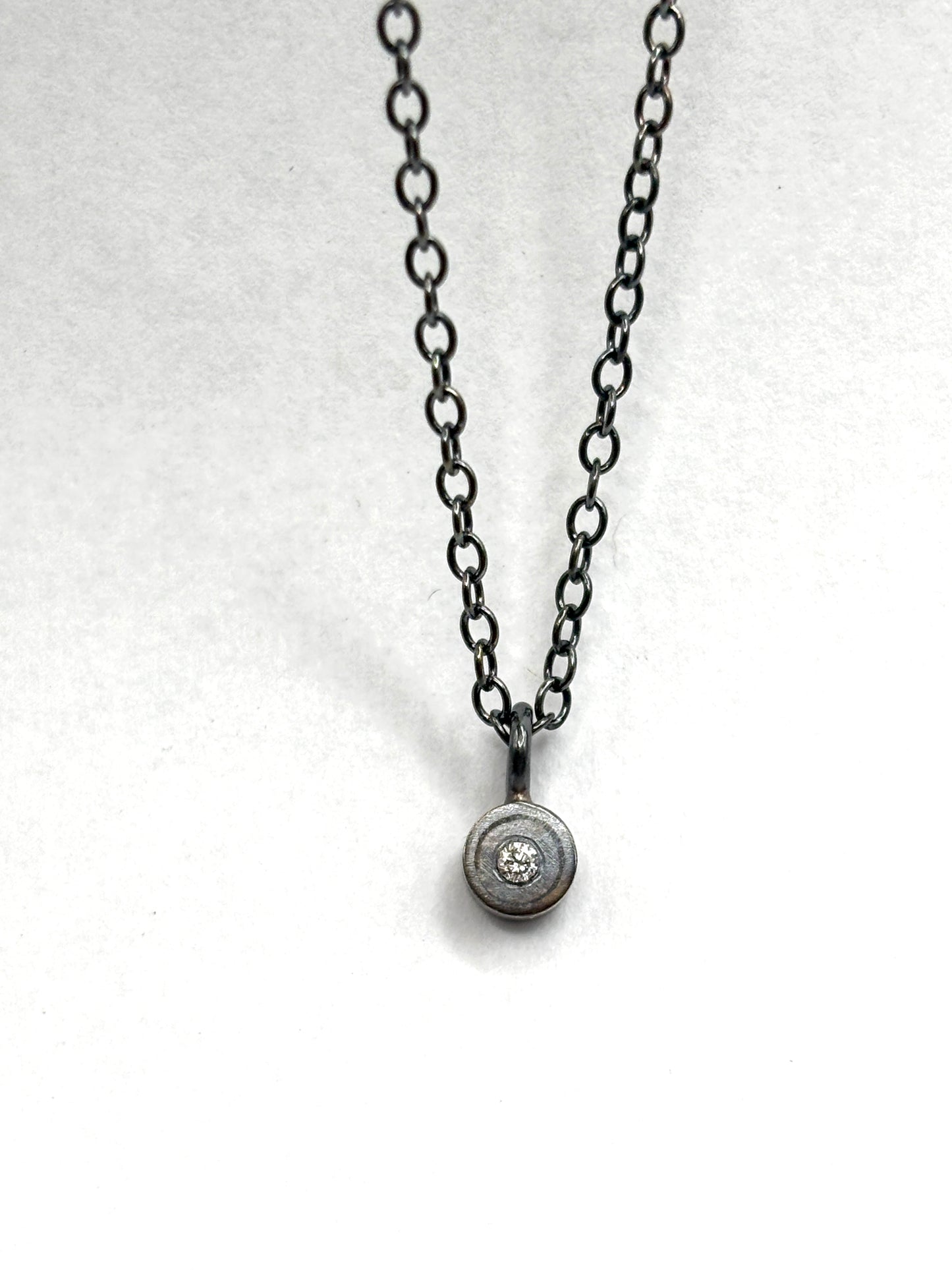 Sterling silver single Bezel pendant with1.8mm lab Diamond EB266