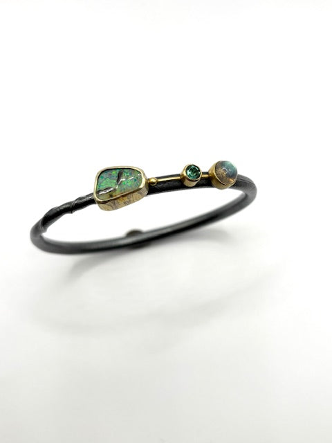 Twig Bracelet Opal Set in 12 Karat, Embossed Setting, Tourmaline, Labradorite Set in 18 Karat, CM26-B7001