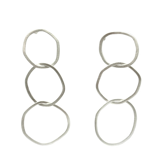 Silver earrings with Three circles