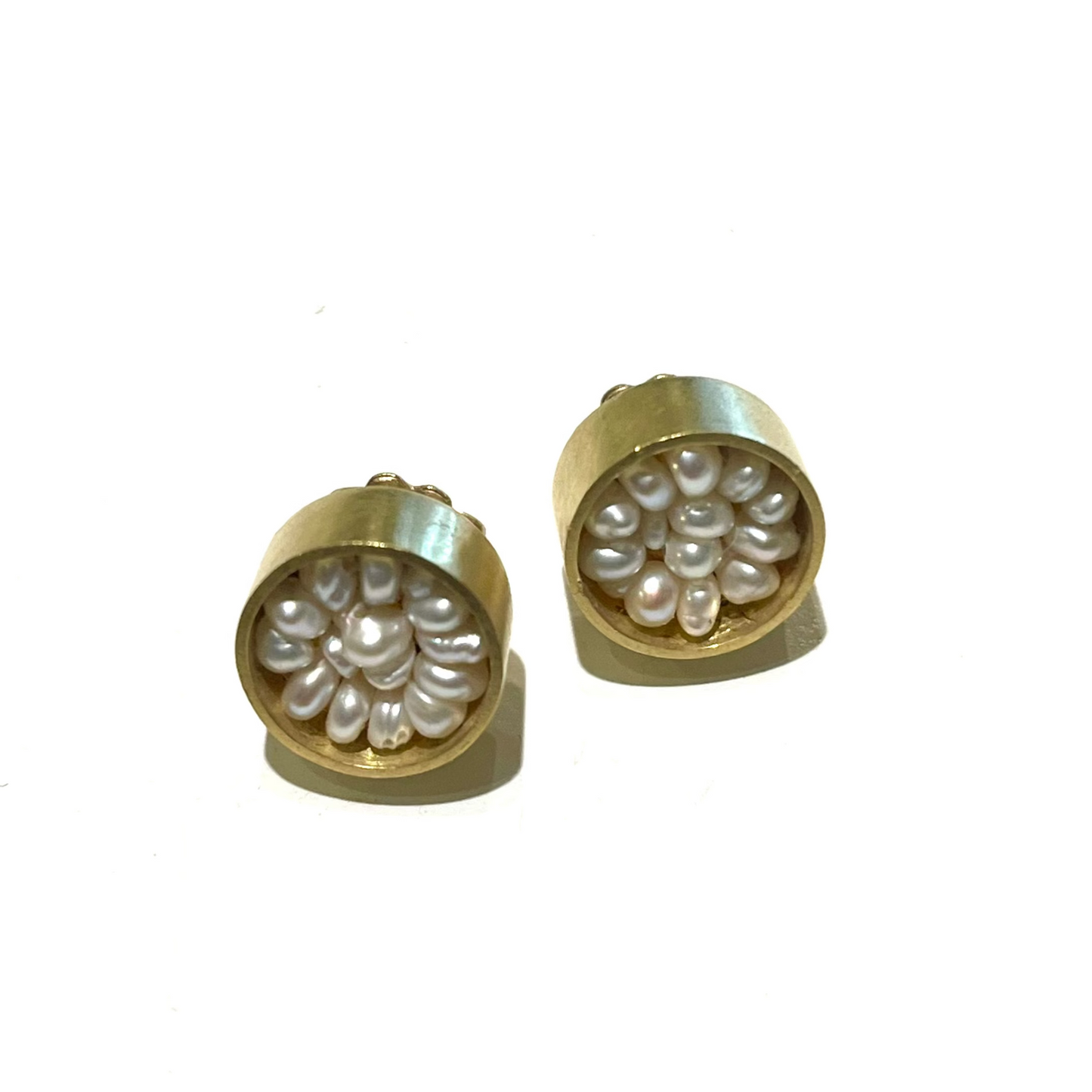 18kt Gold with Freshwater Pearls Earrings