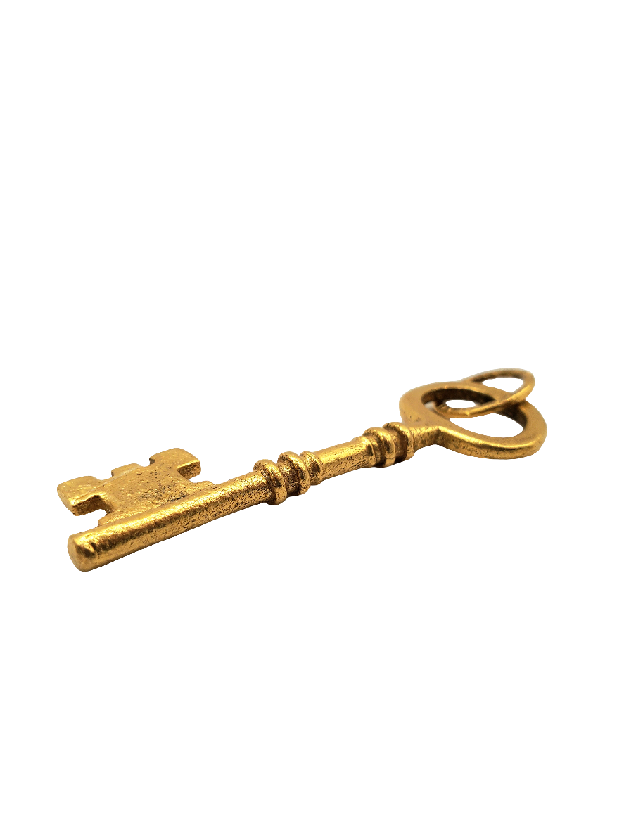 Long Key Pendant in 22k Gold