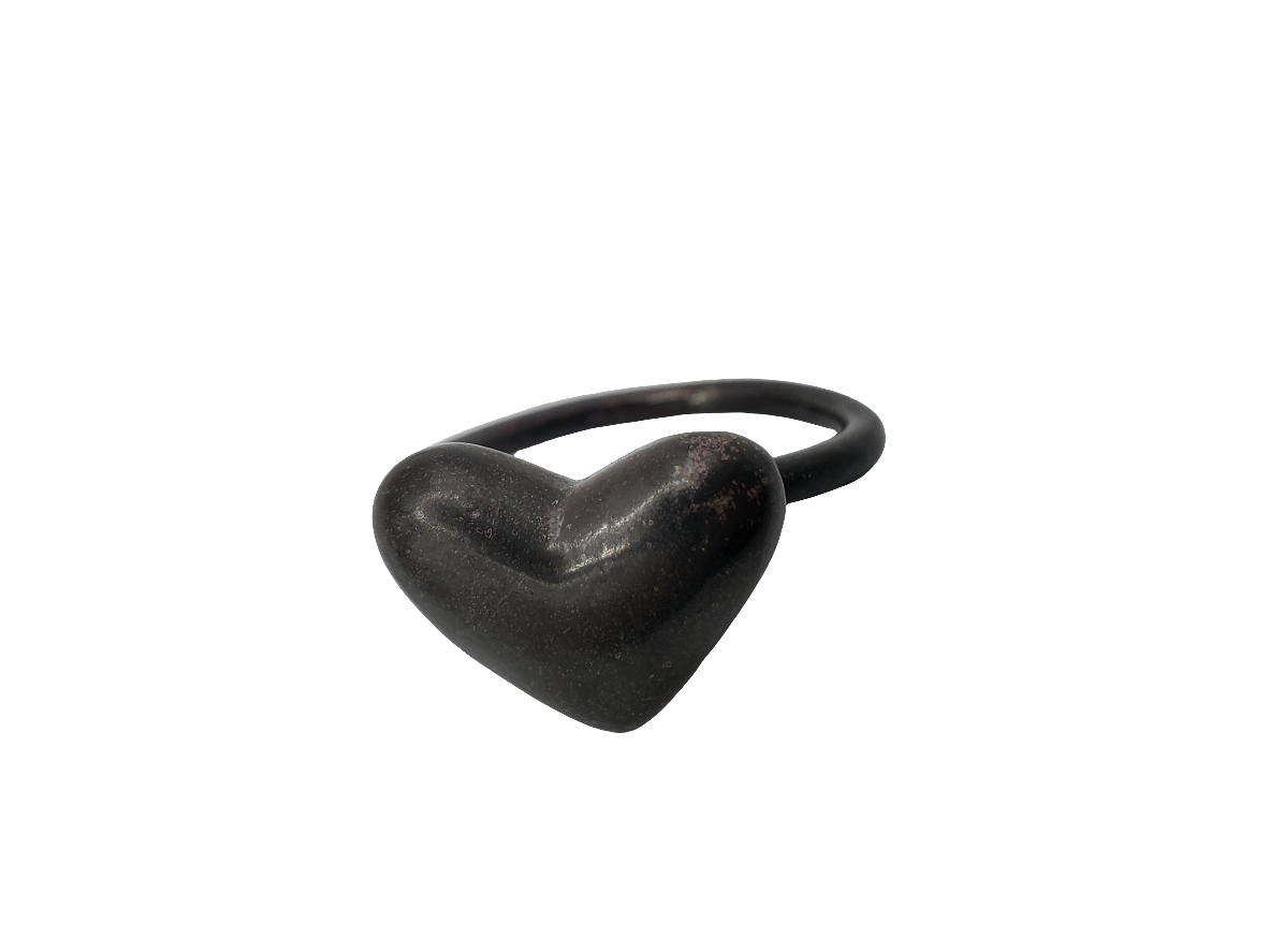 Verticle Oxidized Silver Heart Ring