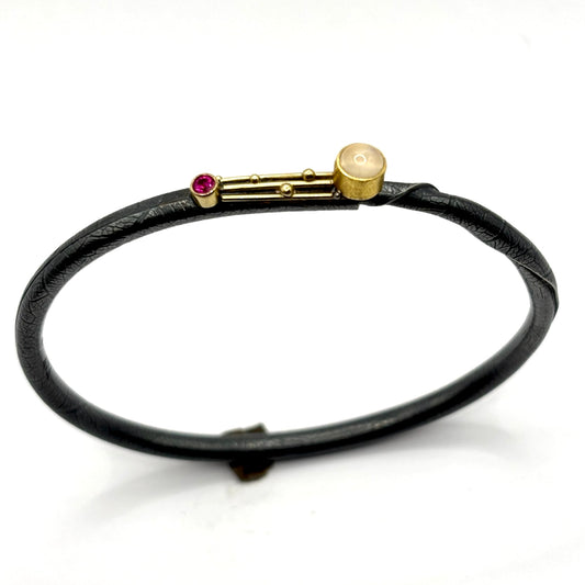 Cat’s Eye Moonstone & Pink Tourmaline 22K Gold Ring, CM2626, Christine MacKellar