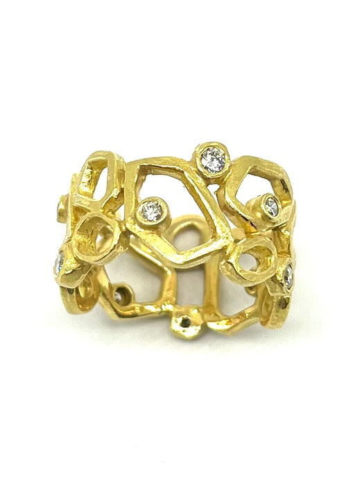 Pathway Gold Ring with Diamonds